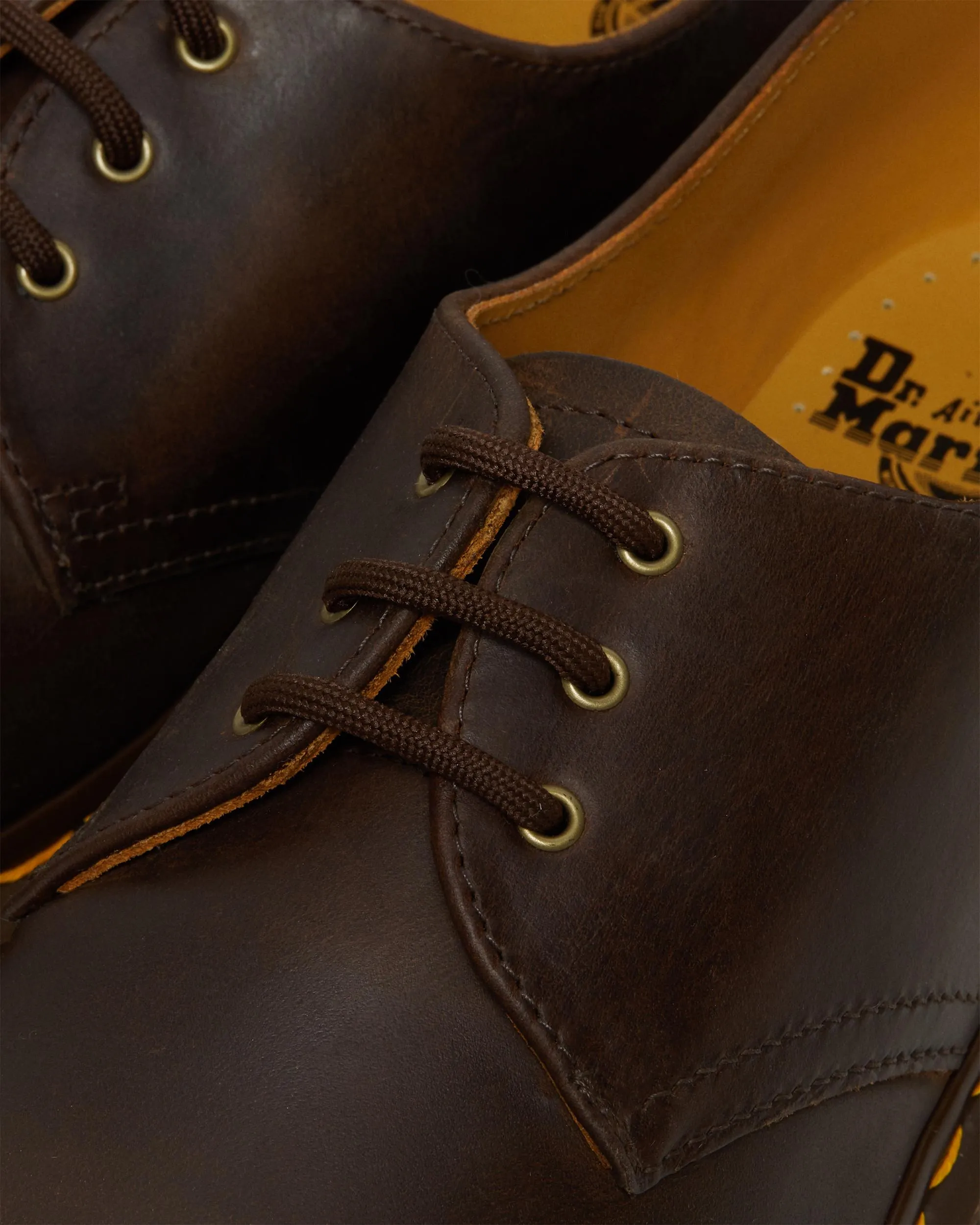 1461 Crazy Horse Leather Oxfords Dr. Martens